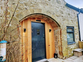 Cosy Coach House